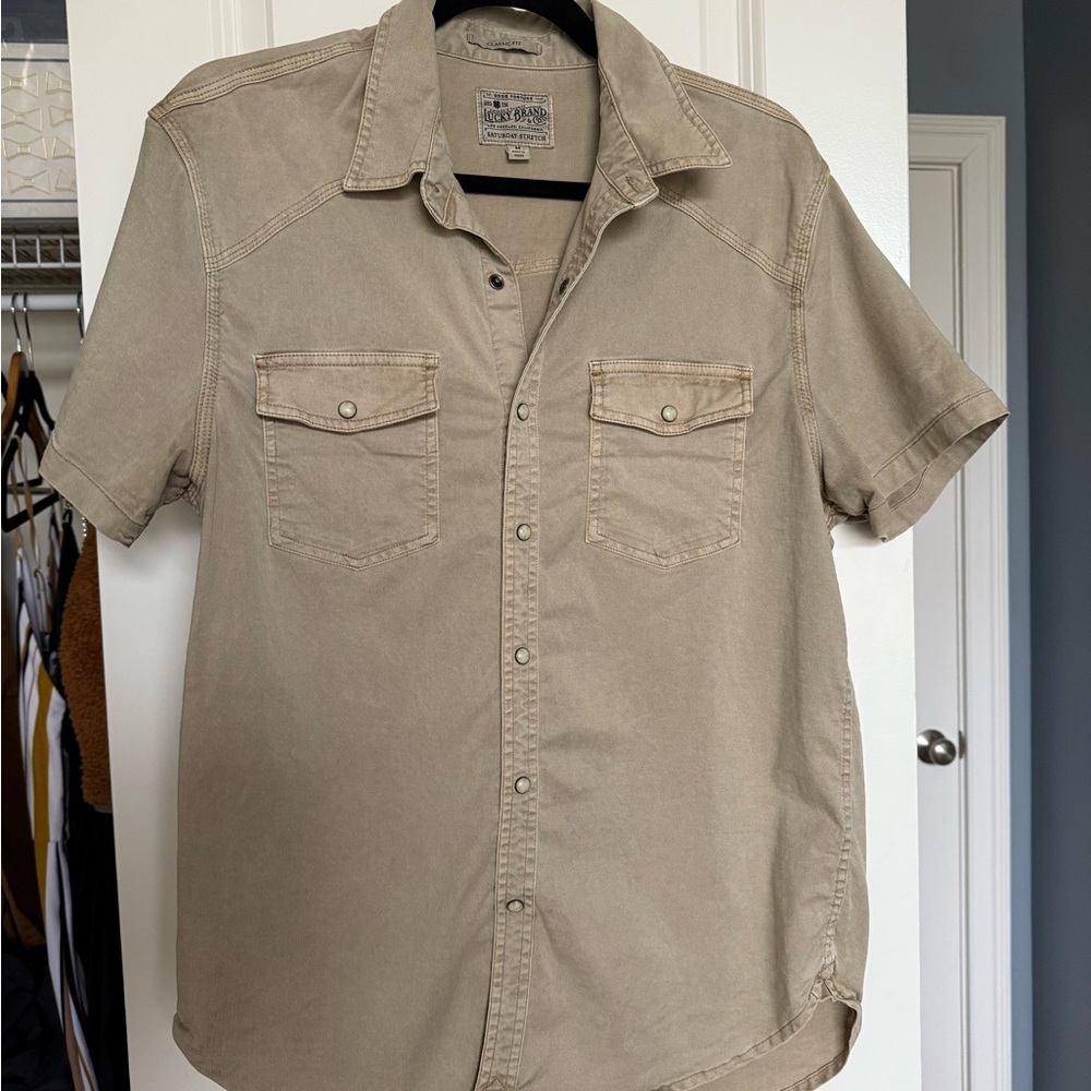 Lucky Brand Men's Short Sleeve Cargo Style Button-Up, Size Medium
